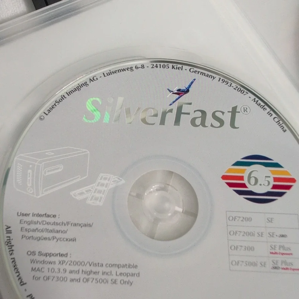 PLUSTEK OPTICFILM 7300 SLIDE FILM SCANNER Sliverfast 6.5 & ATTACHMENTS